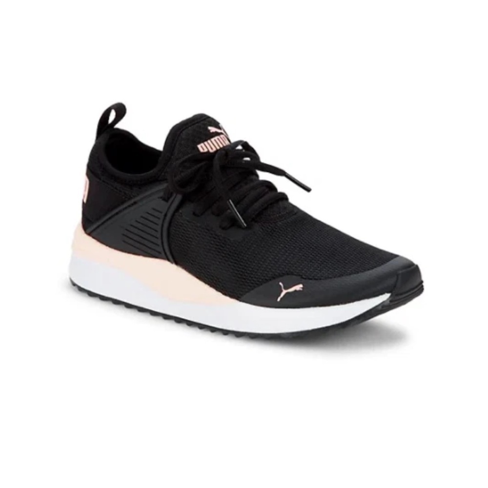 Puma Women’s Black Pace Next Cage Fresh Running Sneaker Size 7.5
